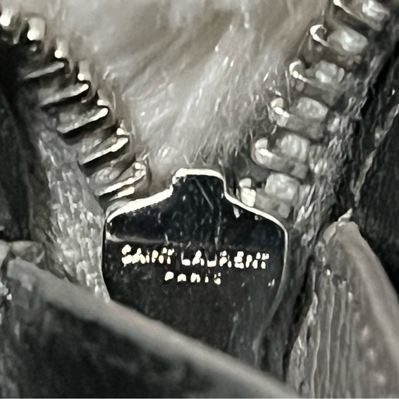 Saint Laurent Gray Wallet Smooth Leather Minimalist Design - Picture 11 of 13